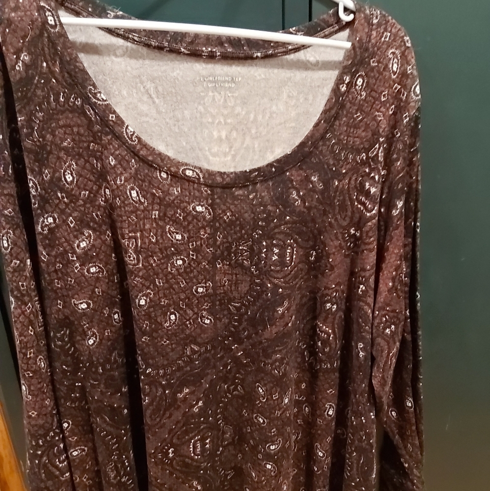 3/4 sleeve shirt